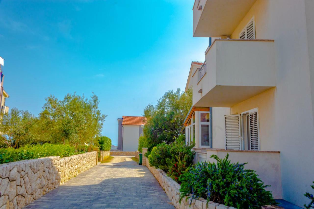 Apartments in Krk Krk Town Buitenkant foto
